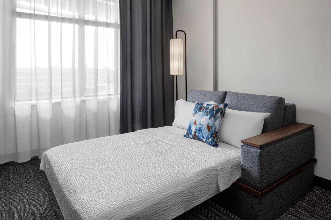 Courtyard By Marriott San Angelo Hotel Ngoại thất bức ảnh